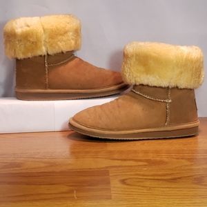 LL Bean 258406 womens  Leather Sherpa short boots